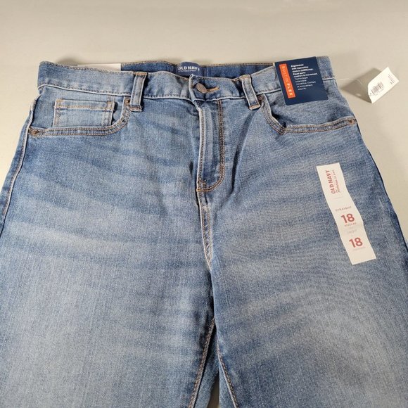 Old Navy Famous Jeans Womens NEW WITH TAGS - Picture 2 of 7